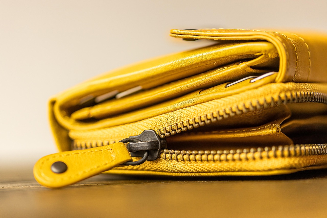 全身医療脱毛のレディース専門で安心な価格の目安は？